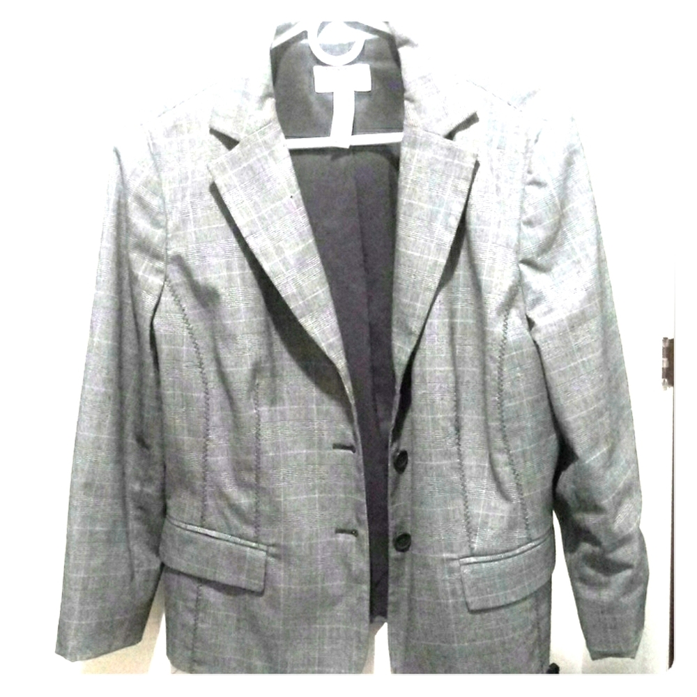 Woman Covington long sleeve suit